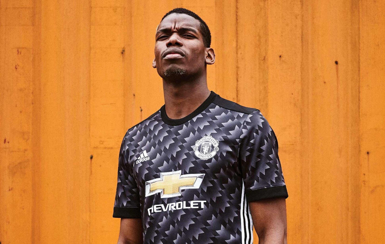 Manchester United 2017/18 adidas Away Shirt - featured image