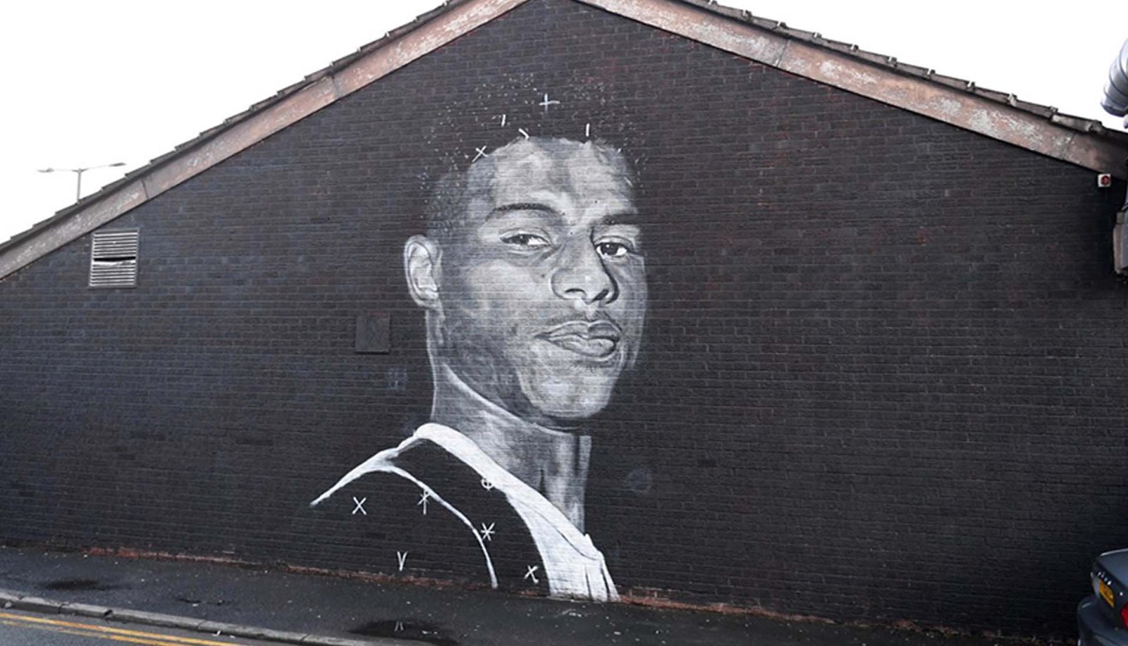 Marcus Rashford Honoured With Giant Mural - featured image