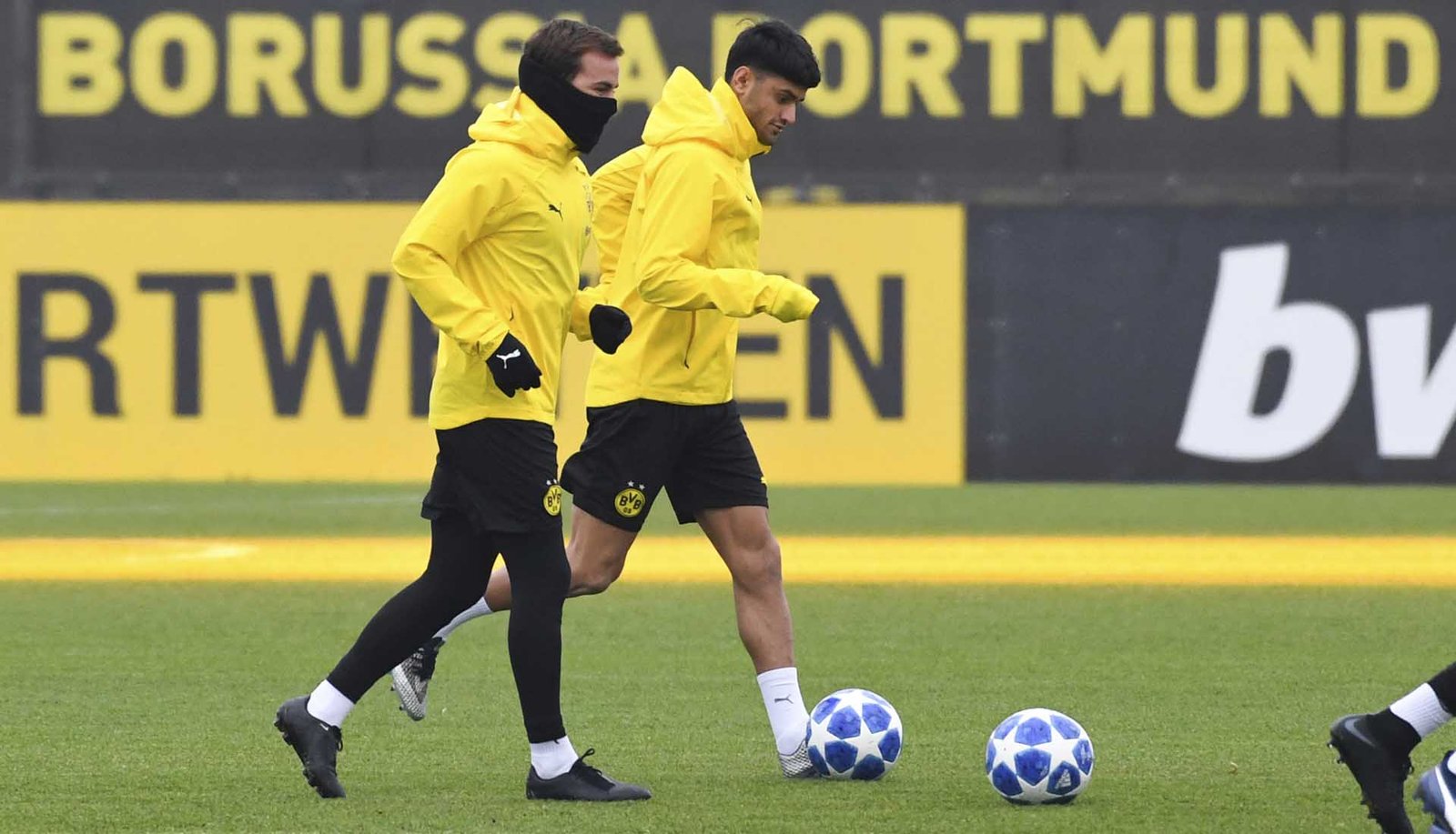 Mario Götze Trains in Unreleased Blackout Nike Boots - featured image