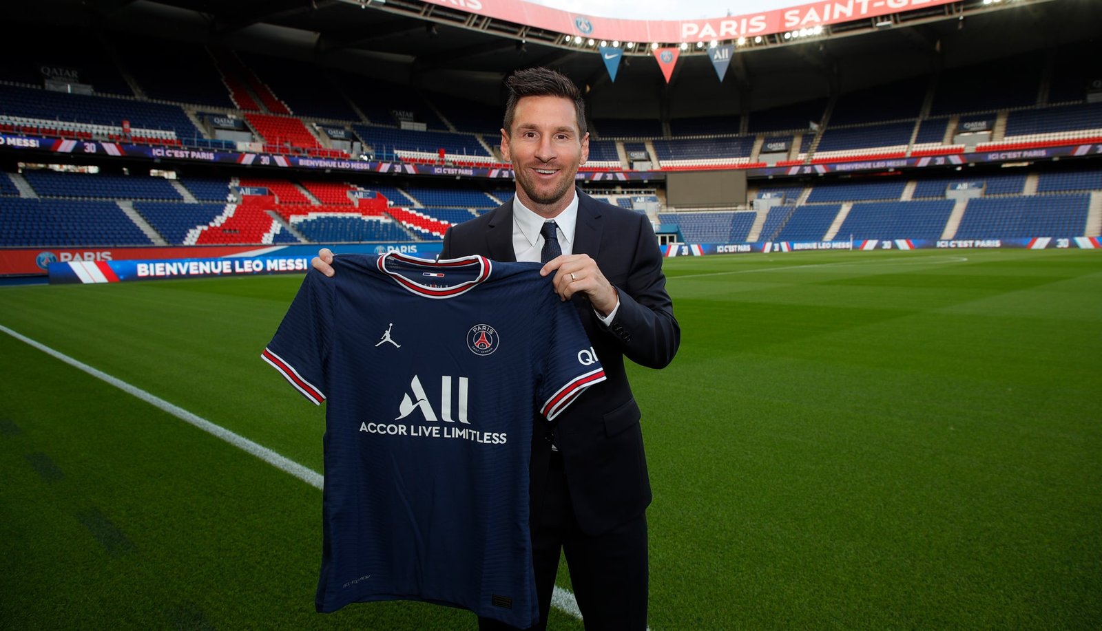 Messi To PSG In Pictures - featured image