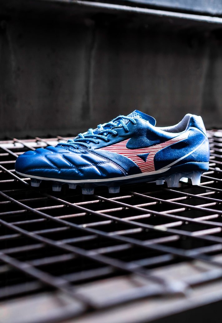 mizuno 11-min.jpg