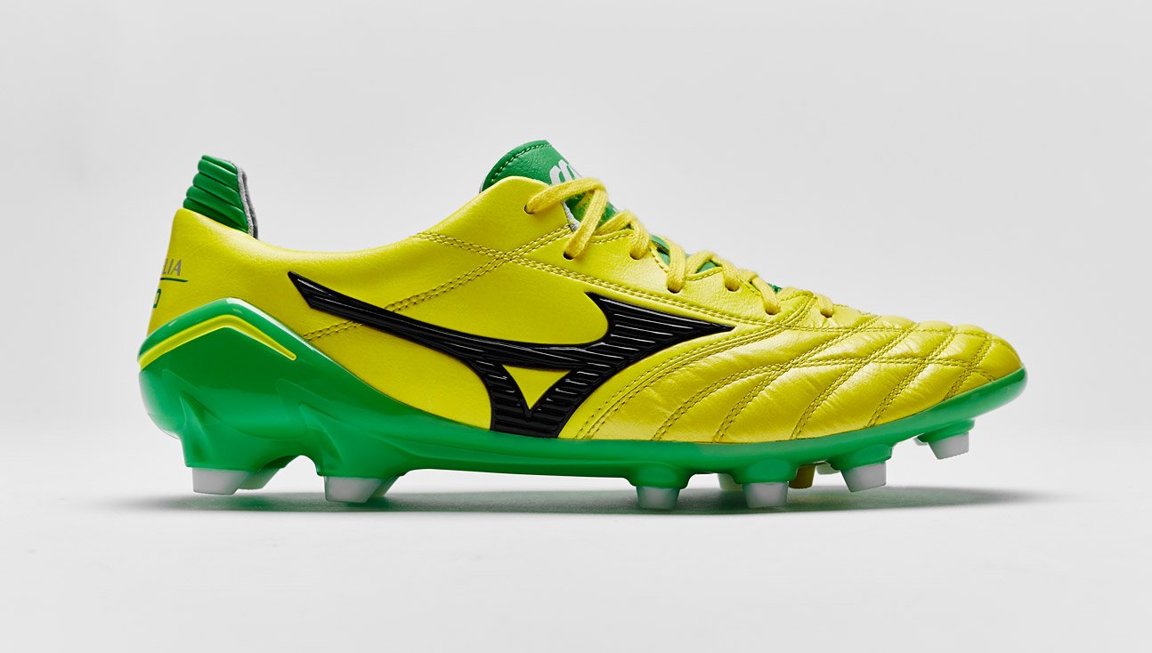 Mizuno Morelia Neo Japan "Bolt" - featured image