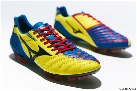 Mizuno Wave Ignitus 3 Football Boots - Bolt/Black/Blue/Red - featured image