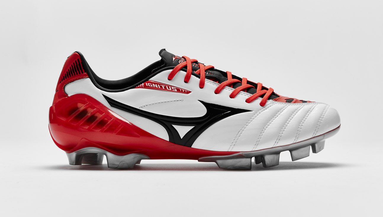 Mizuno Wave Ignitus III "White/Black/Fiesta" - featured image