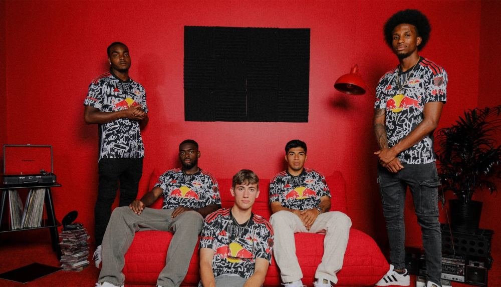 New York Red Bulls Reveal 2023 'Freestyle' Third Kit - featured image