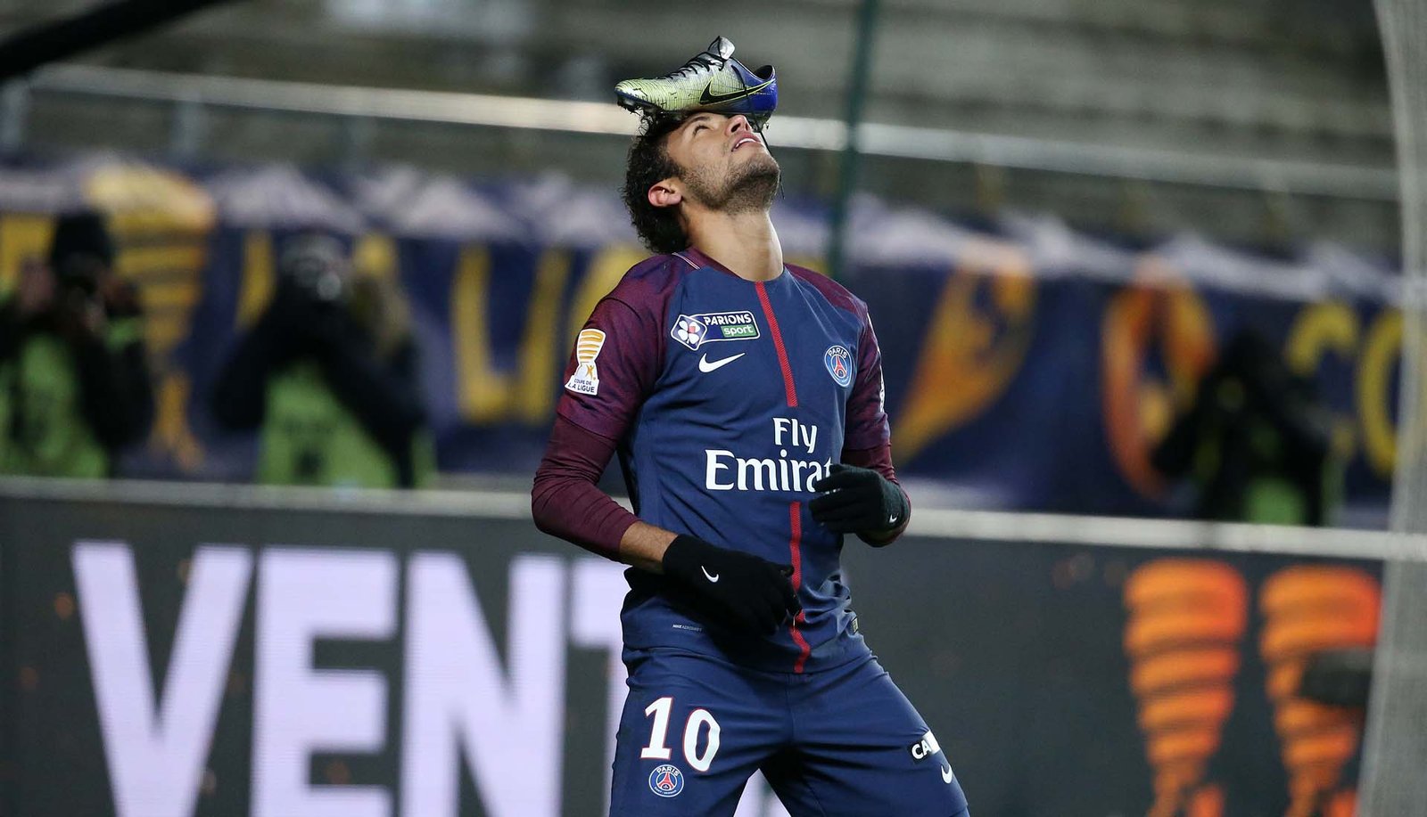 Neymar Celebrates Goal With Mercurial Moves - featured image