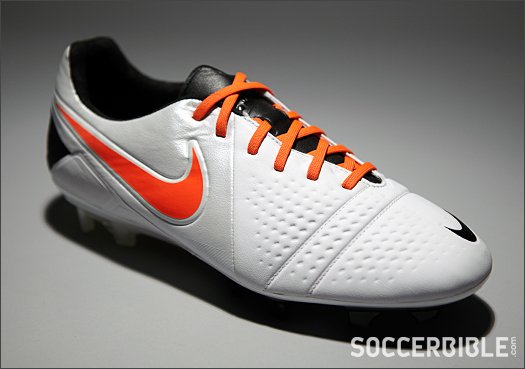 Nike CTR360 Maestri III Football Boots - White/Crimson/Black - featured image