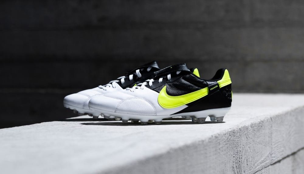 Nike Drop Premier III In "Black/Volt/White" - featured image