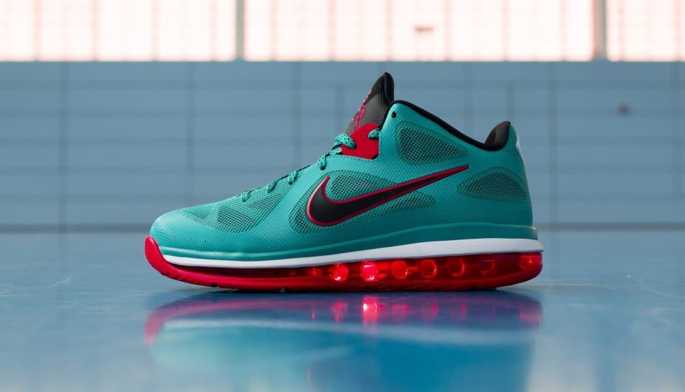 Nike Drop The LFC x Lebron 9 Low - featured image