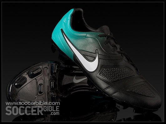Nike CTR360 Maestri Elite Football Boots - Black/White/Retro - featured image