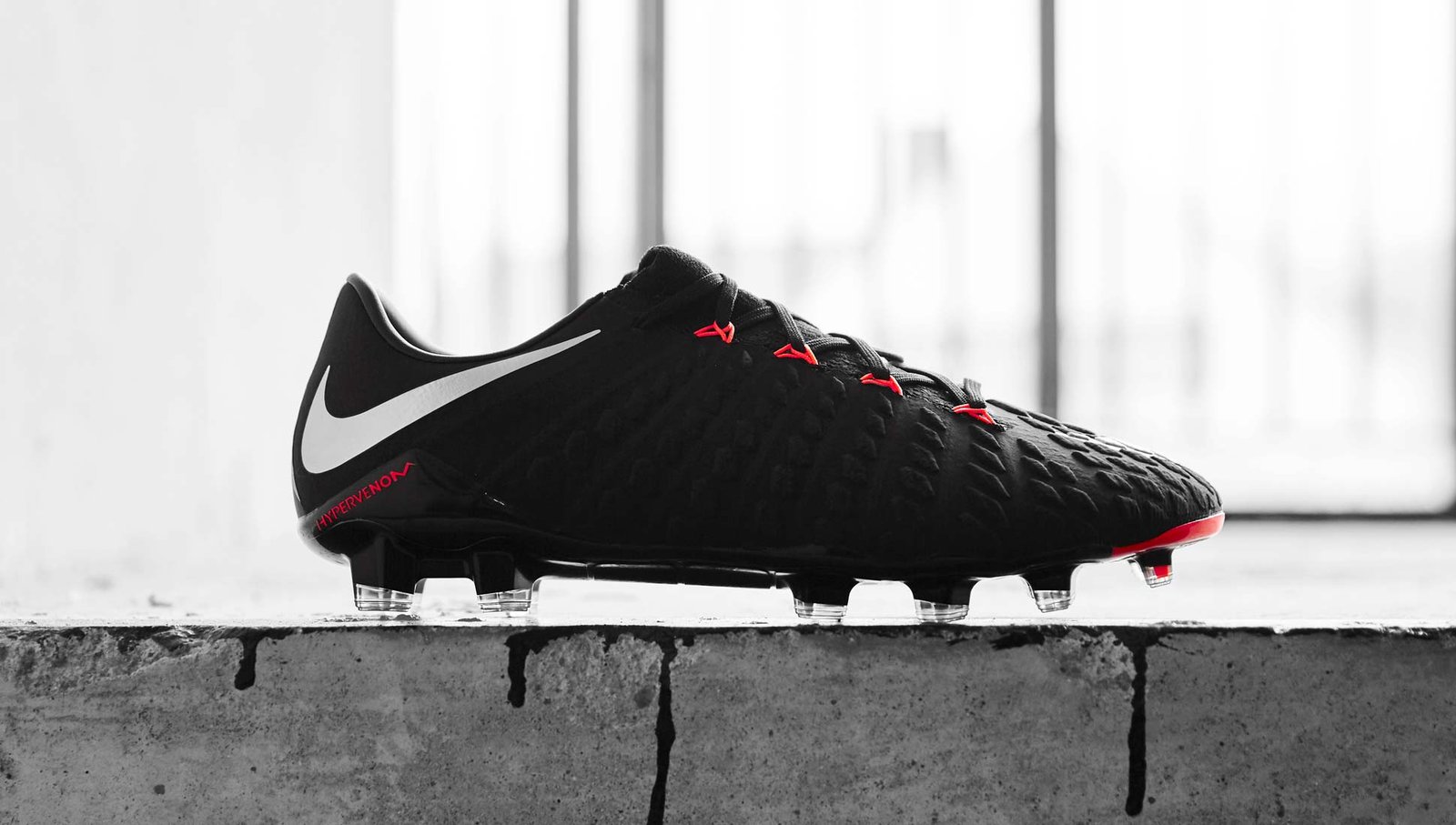 Nike Hypervenom Phantom III "Black/Metallic Silver" - featured image