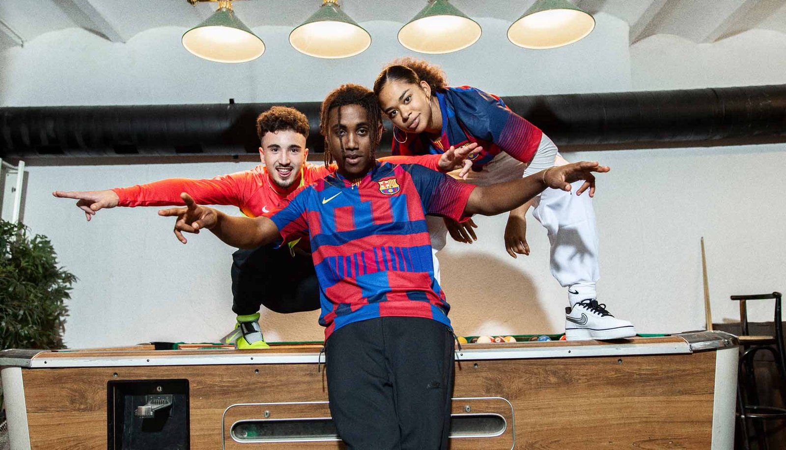Nike Launch Limited Edition Barcelona 20 Year Mash-Up Jersey - featured image