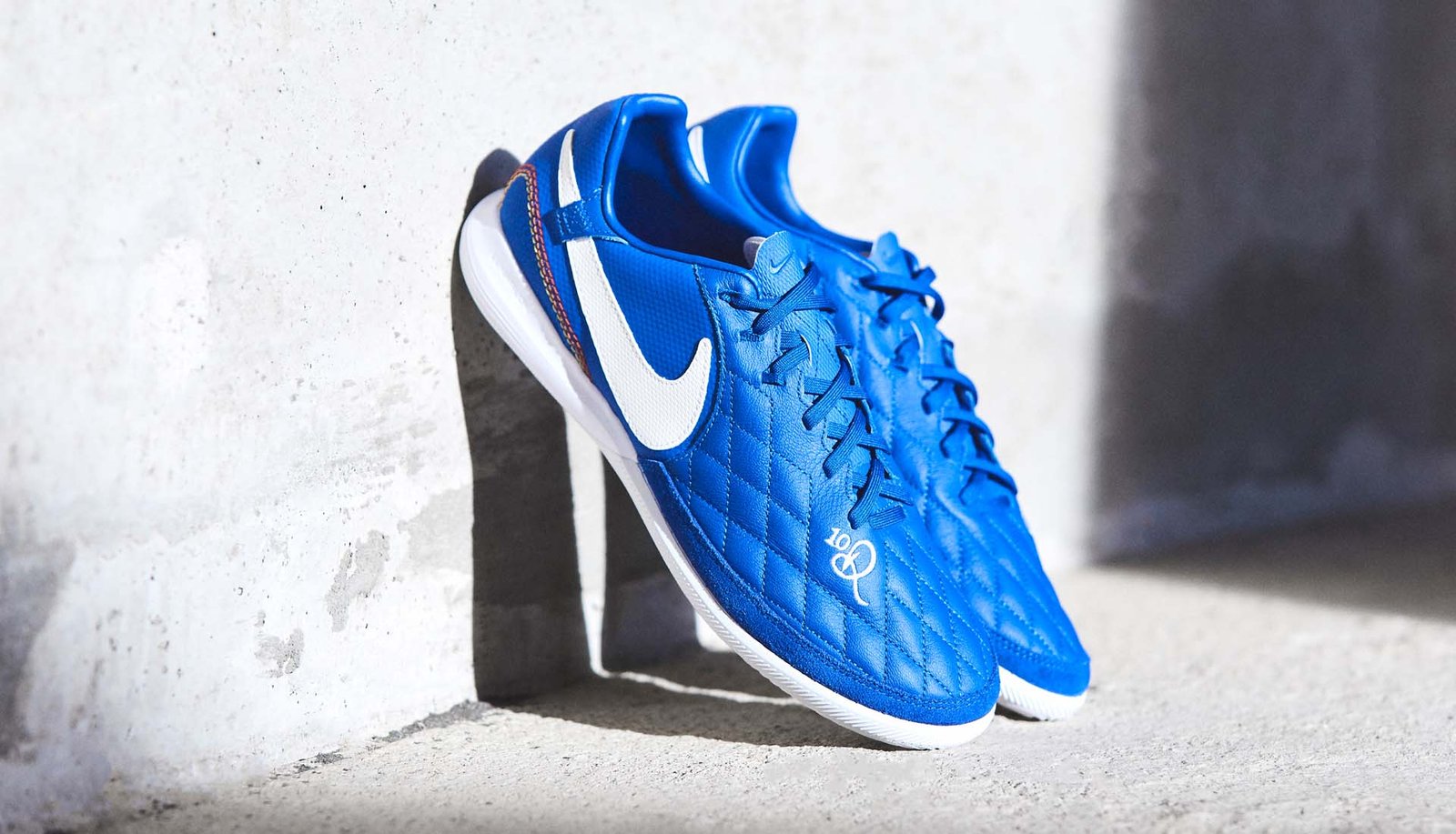Nike Launch R10 Tiempo Lunar Legend VII - featured image
