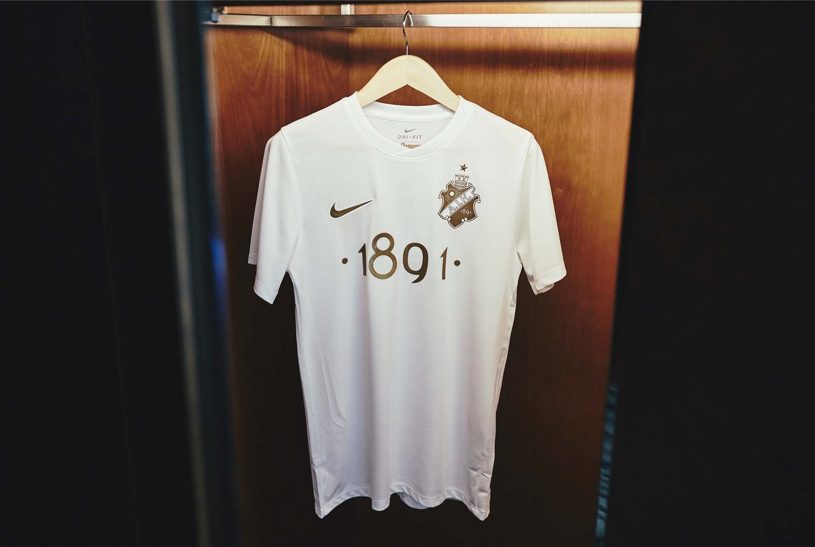 1-aik-white-1.jpg