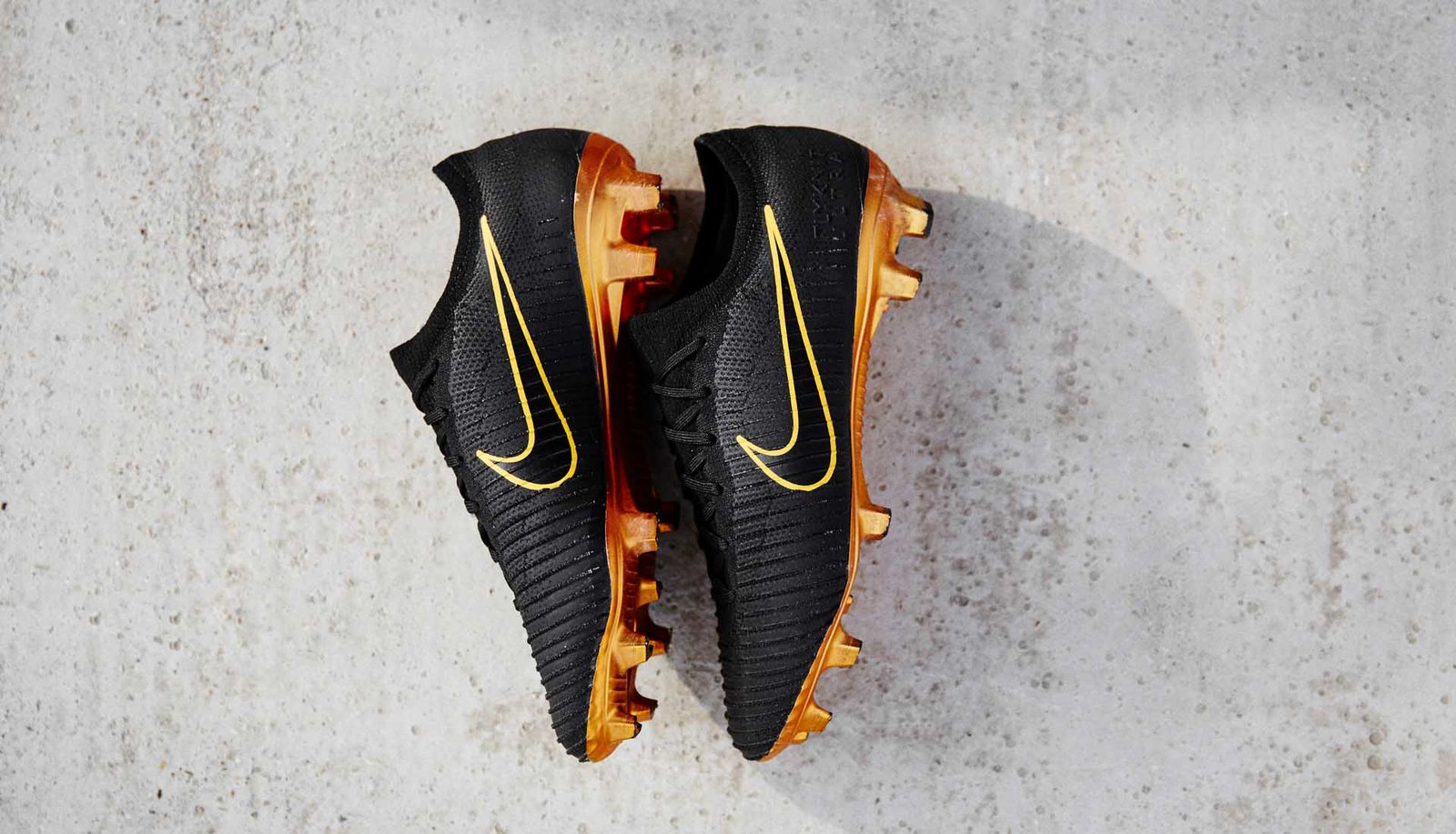 Nike Launch The Mercurial Vapor Flyknit Ultra - featured image