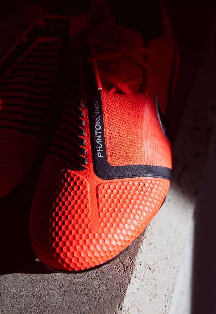 14-vnm-nike-phantom.jpg