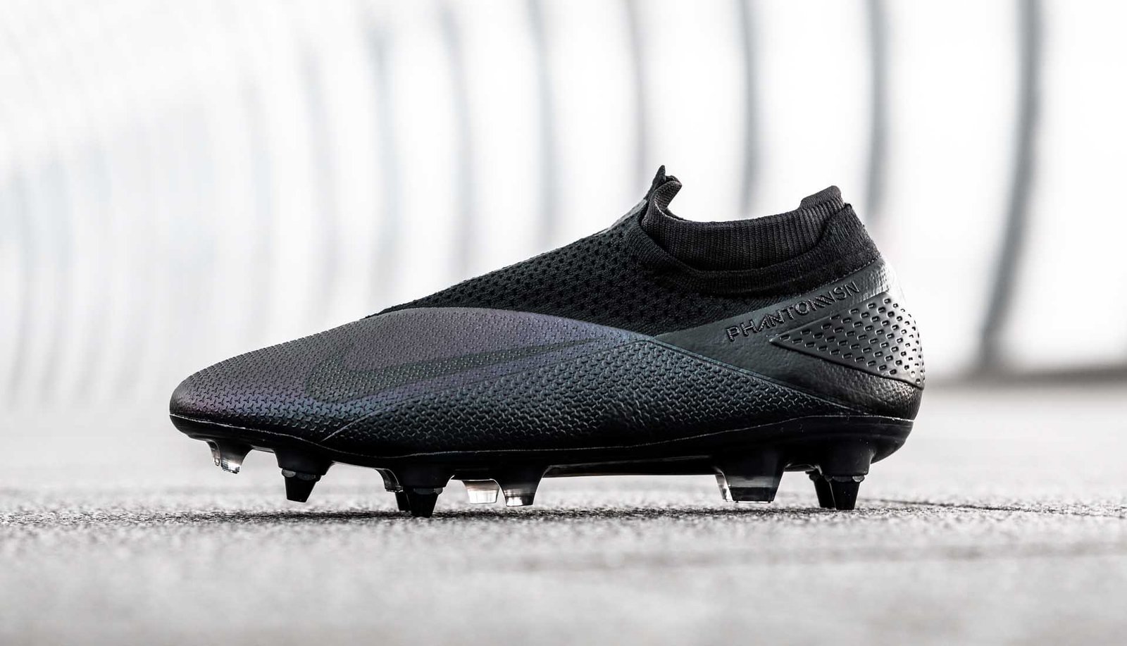 Nike Launch The PhantomVSN II "Kinetic Black" Edition - featured image