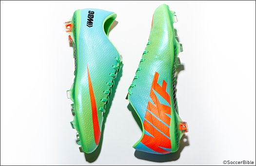 New Mercurial Vapor IX colourway celebrates R9's 1998 originals. - featured image