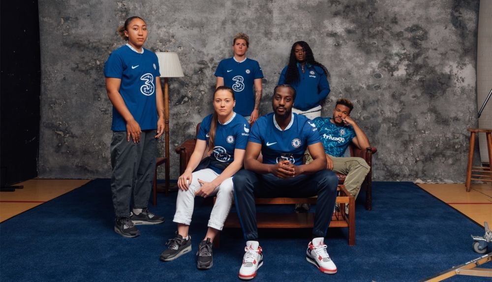 Nike Reveal Chelsea 22/23 Home Shirt - featured image