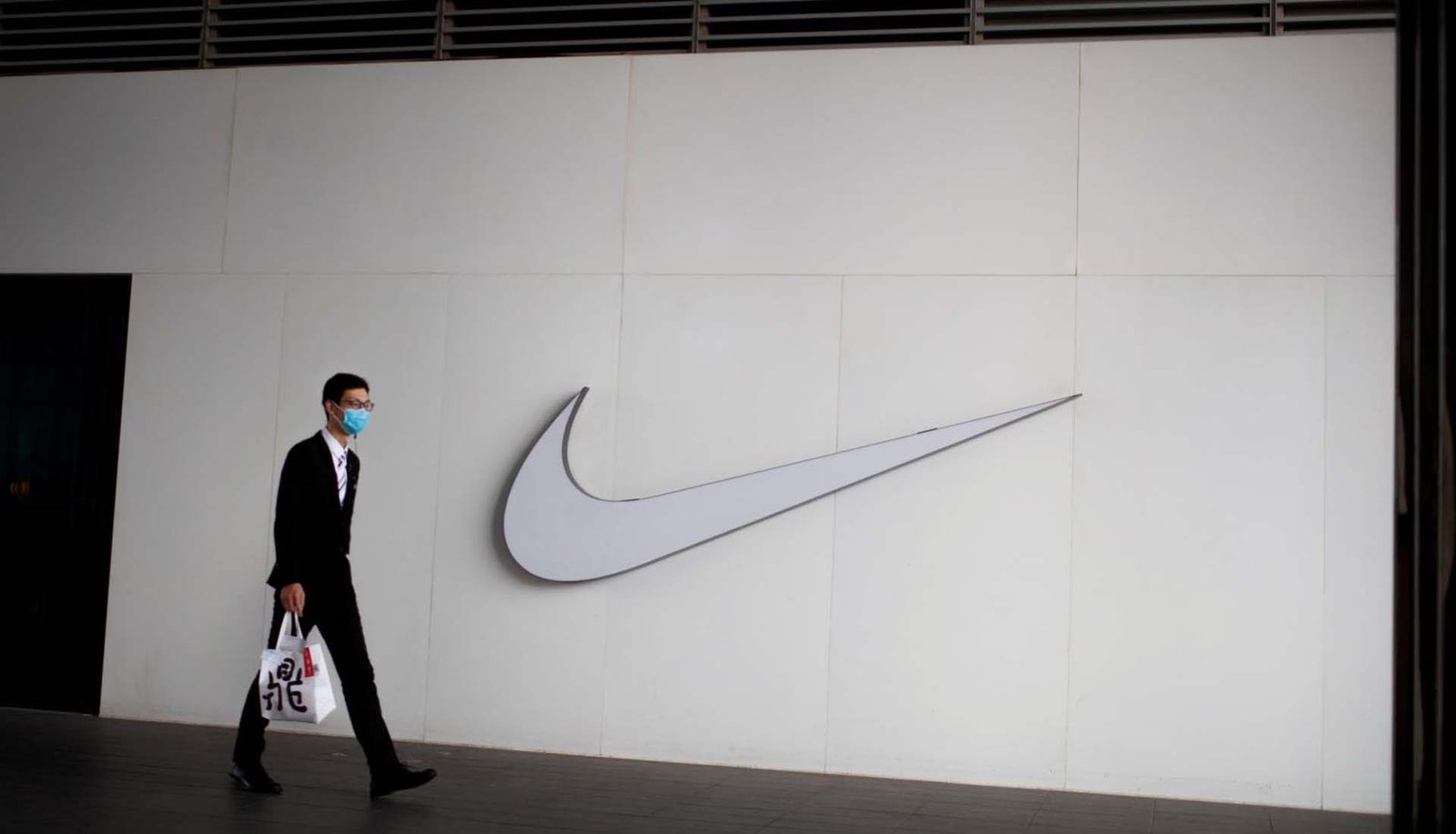 Nike Reveals Plans To Make PPE For Medical Workers - featured image