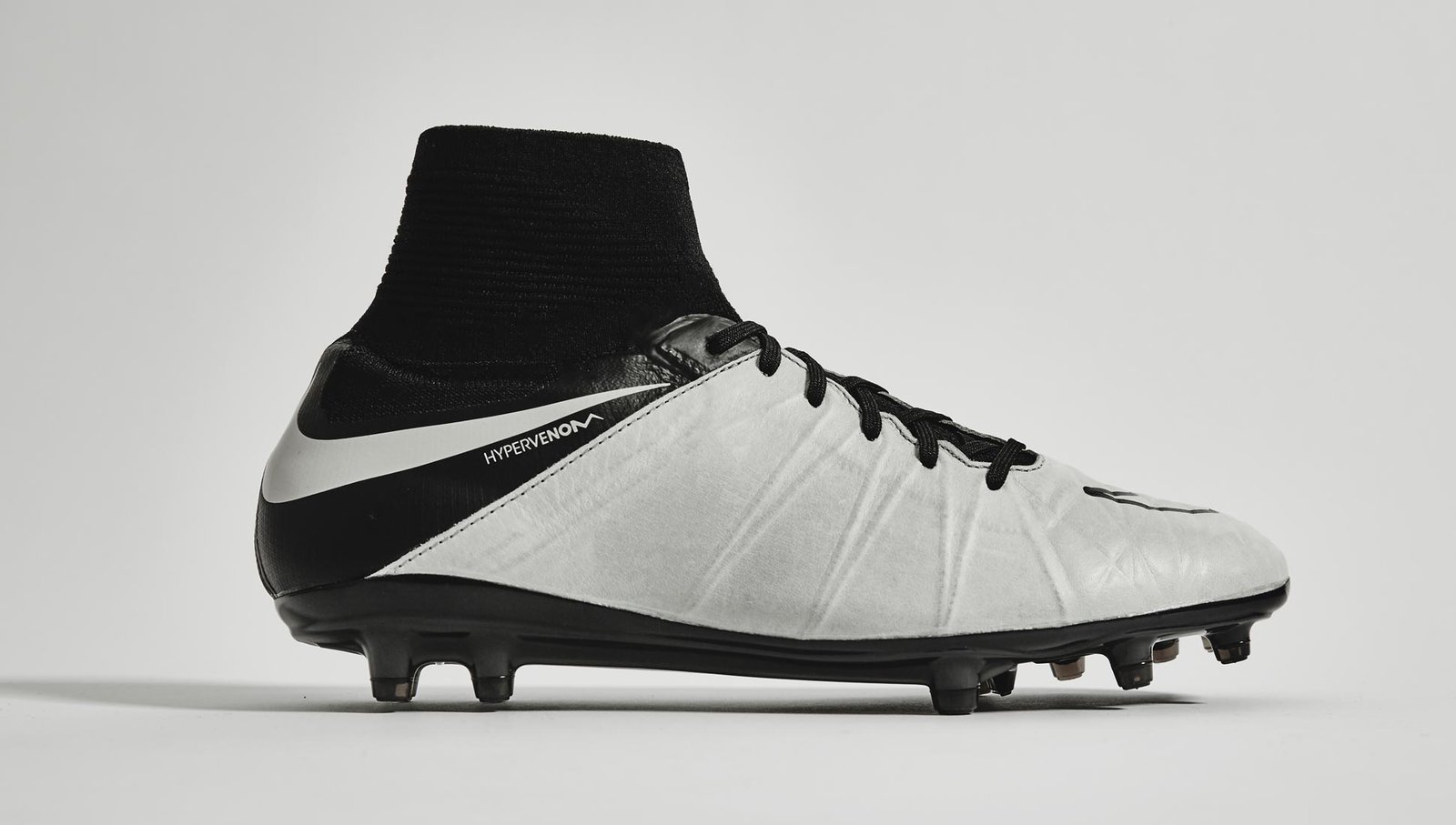 Nike Tech Craft Hypervenom Phantom II "Light Bone/Black" - featured image