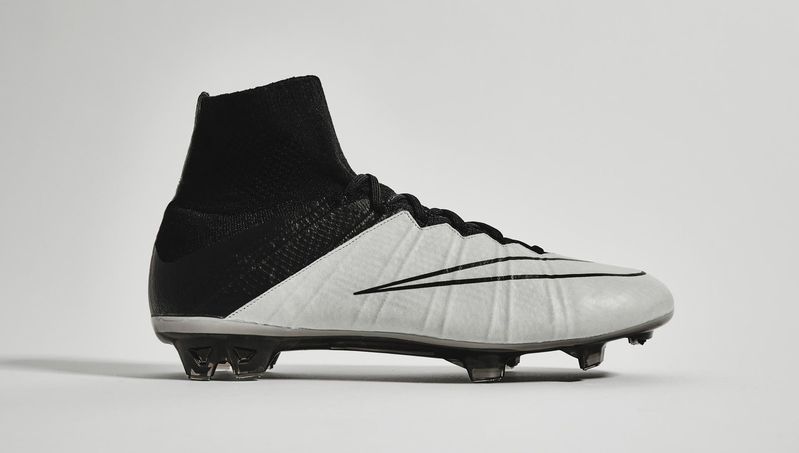 Nike Tech Craft Mercurial Superfly IV "Light Bone/Black" - featured image
