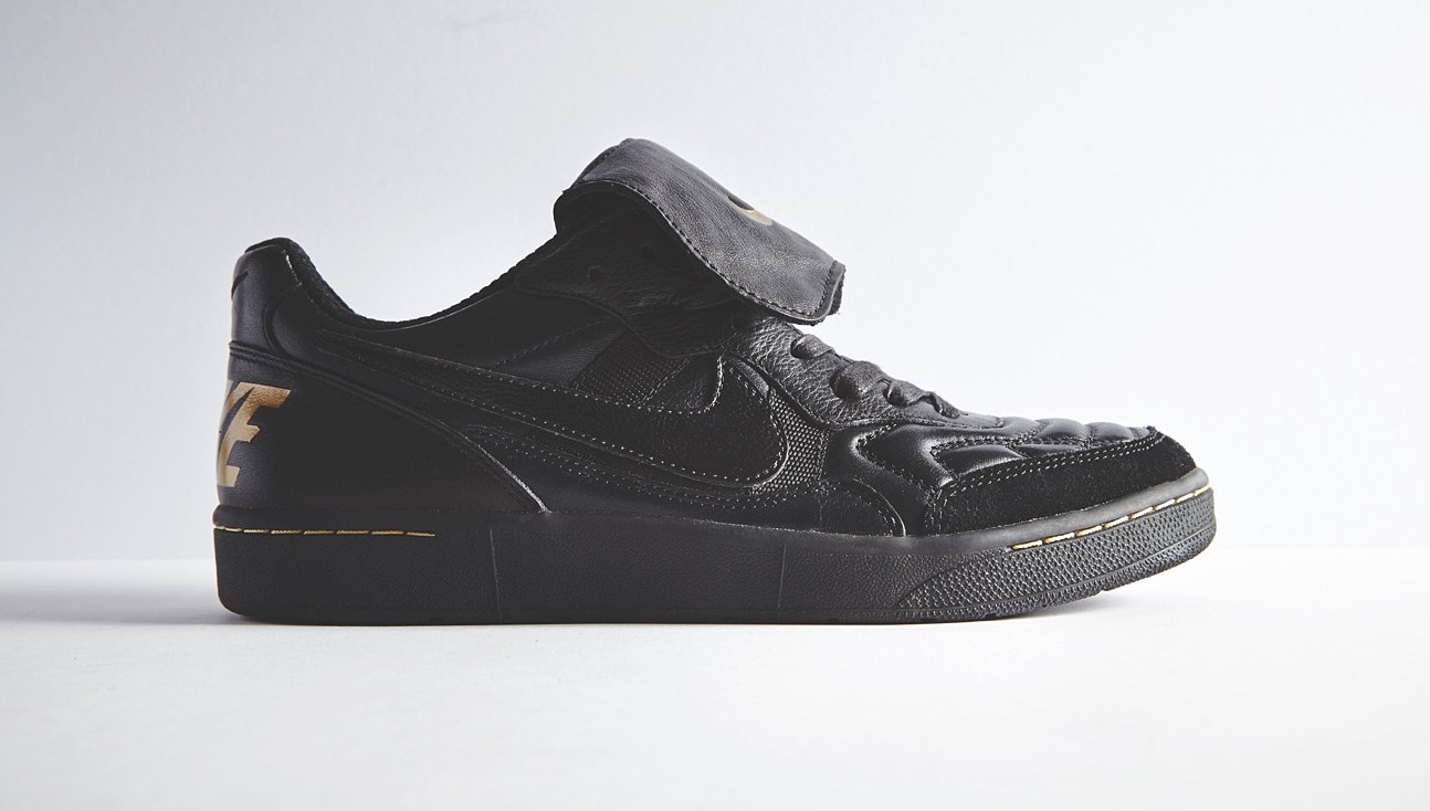 Nike Tiempo 94 Black/Black/Metallic Gold - featured image