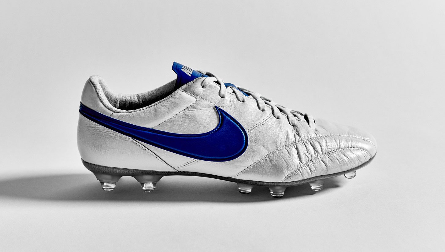 Nike Tiempo Premier "Metallic/Blue Sapphire" - featured image