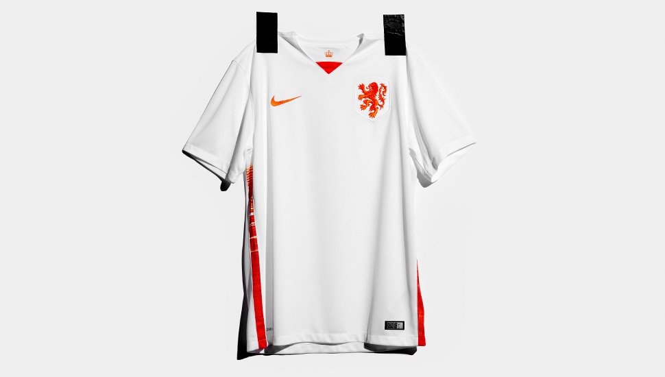 Nike Unveil 15/16 Netherlands Away Kit - featured image