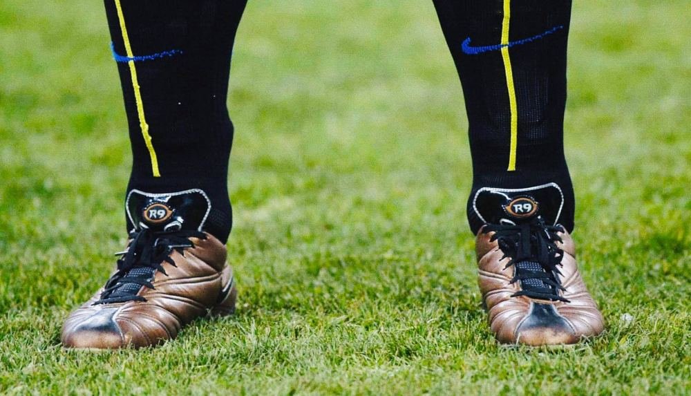Nike's World Cup Mercurial Is A Throwback To Ronaldo's 2001 Match Mercurial - featured image