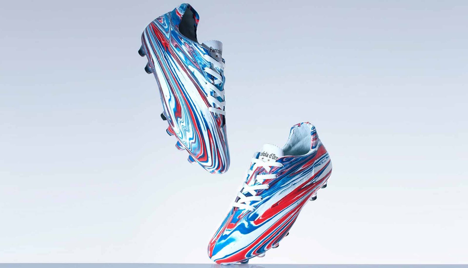 Pantofola d'Oro Gift Steven Gerrard A Special Pair Of Lazzarinis - featured image