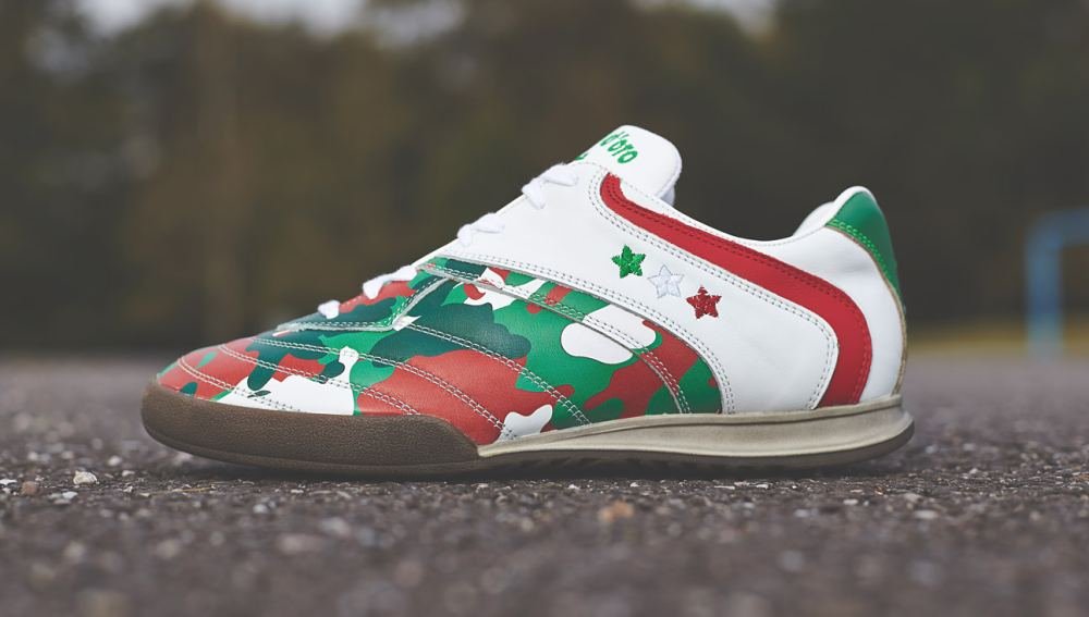 Pantofola d'Oro World Cup Sneakers - featured image