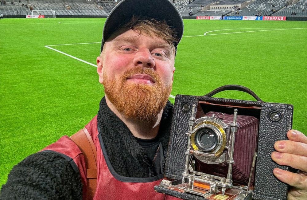 Photographer Captures AIK’s Latest Limited Edition Kit Debut On 127-Year-Old Camera - featured image