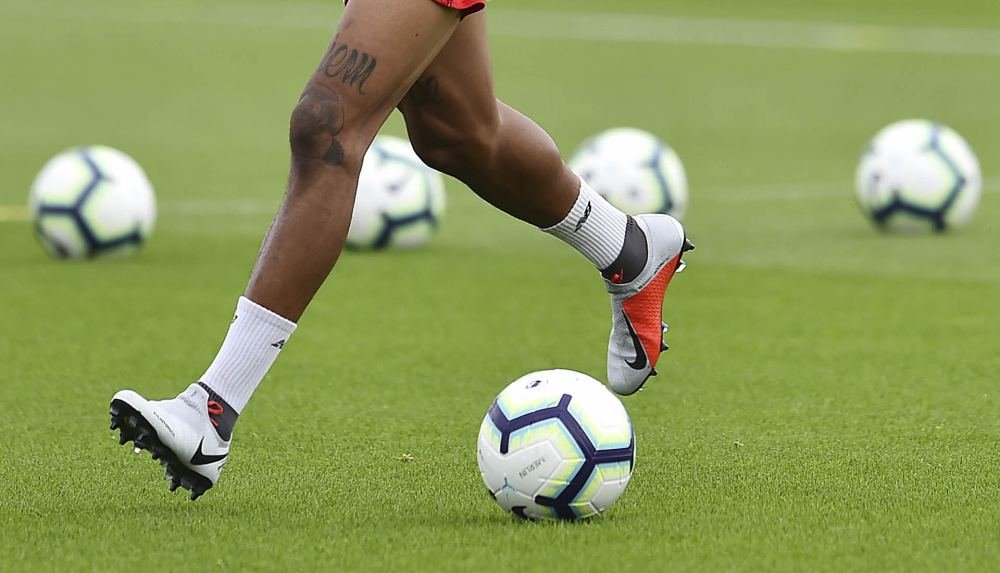 Premier League Players Train in Nike PhantomVSN - featured image
