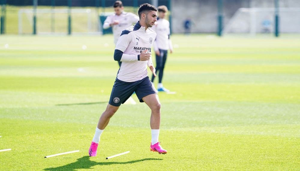 Premier League Players Train In Upcoming adidas Pack - featured image