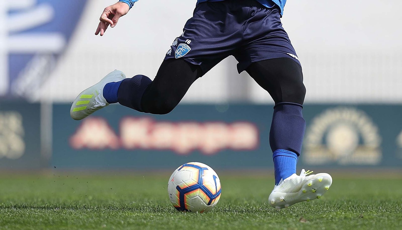 Pros Train In adidas Virtuso Pack Ahead Of Launch - featured image