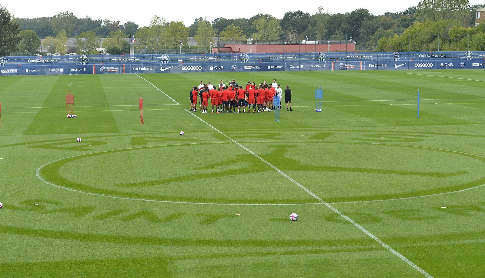 PSG Train in Nike Jordan Apparel and Boots For The First Time - featured image