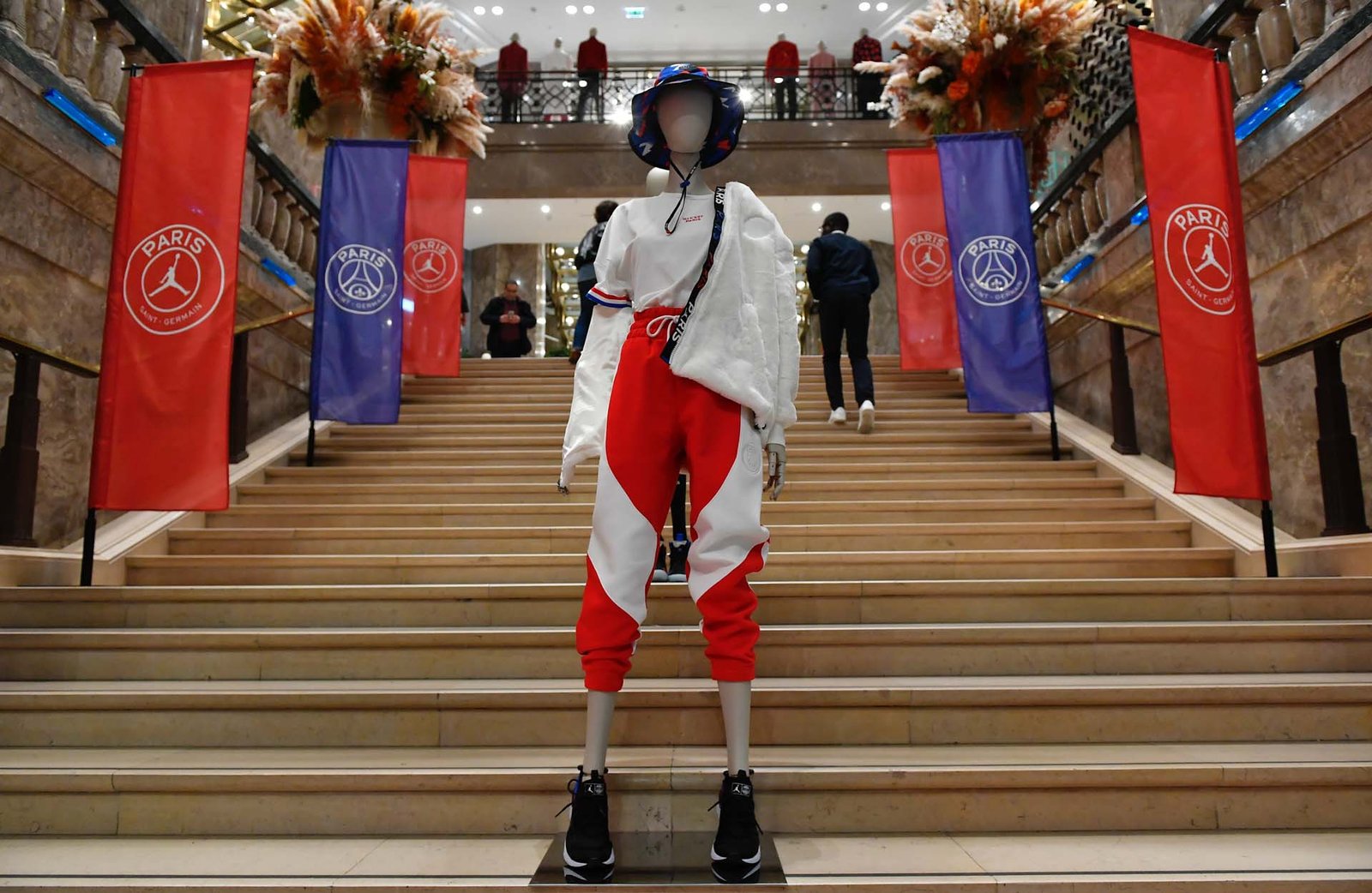 psg 2-min.jpg