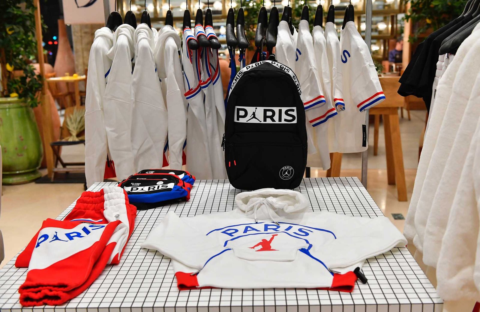 psg 3-min.jpg