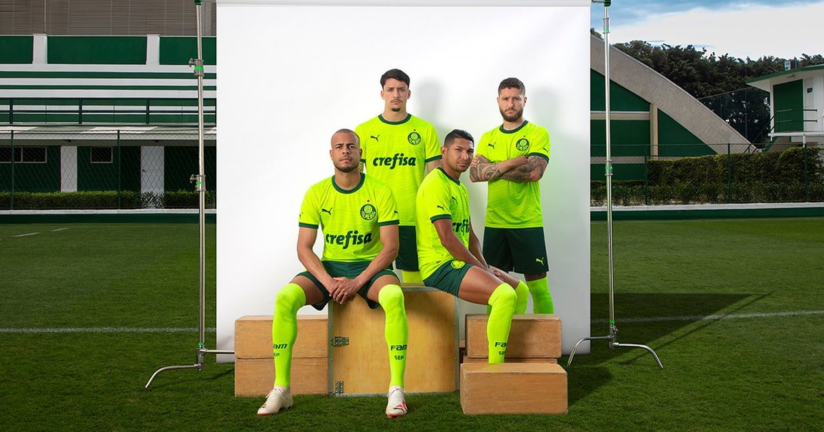PUMA Drop Palmeiras 23/24 Third Shirt - featured image