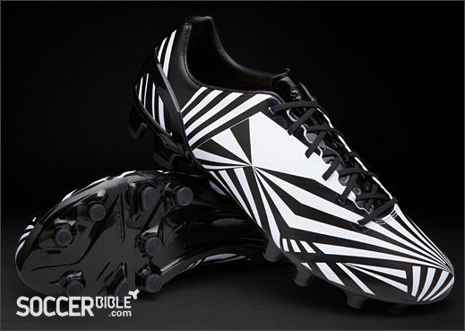 PUMA Special Edition 'Razzle Dazzle' Camo Test Football Boots - featured image