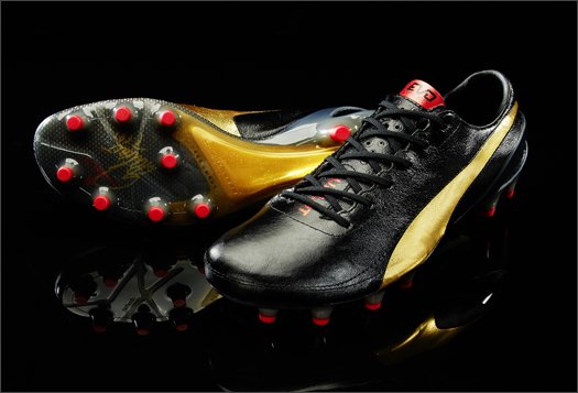 Puma x Hublot Special Edition Falcao evoSPEED Football Boots - Black/Gold - featured image