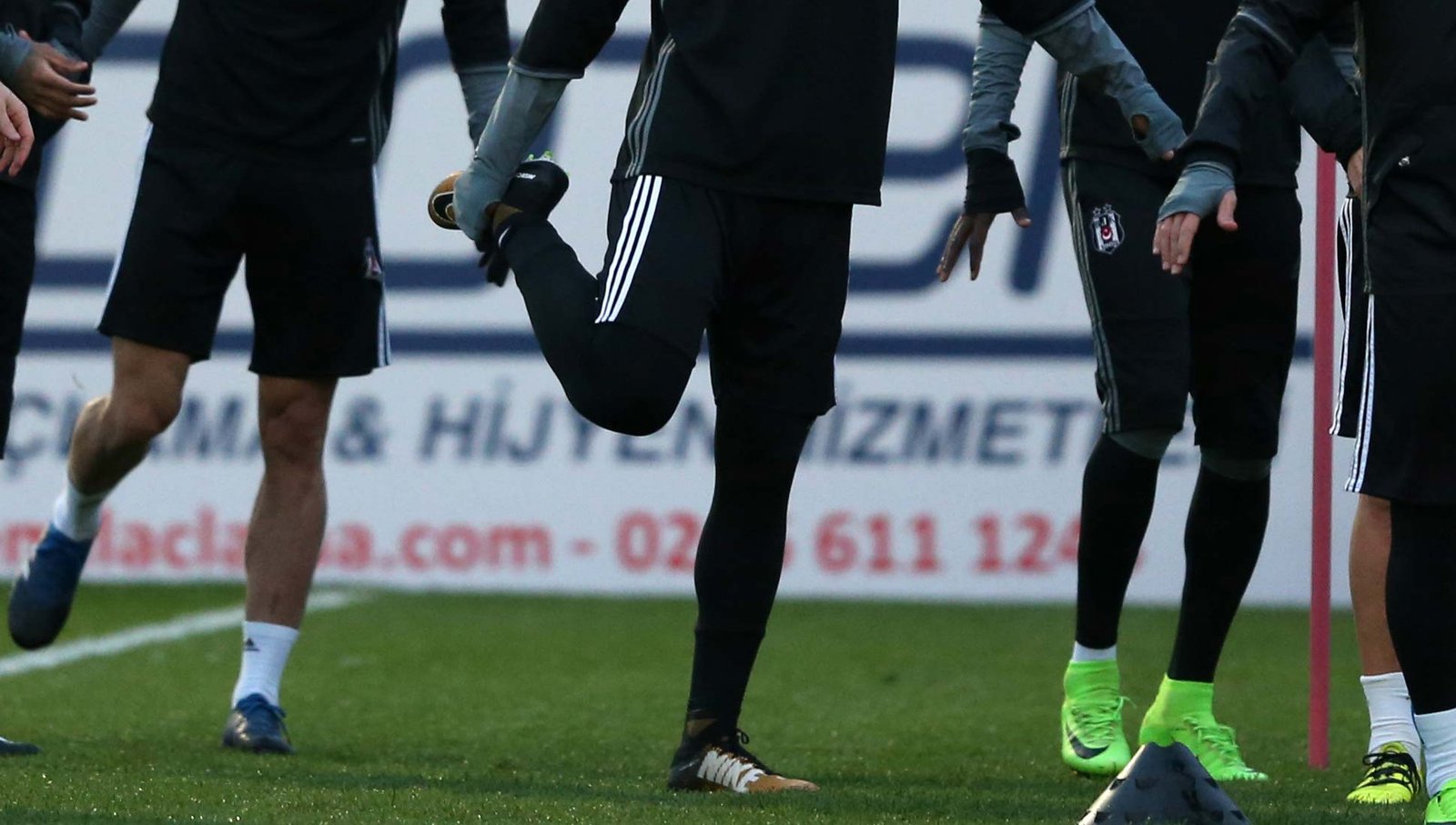 Ryan Babel Trains In Unreleased Mercurial Superfly V - featured image
