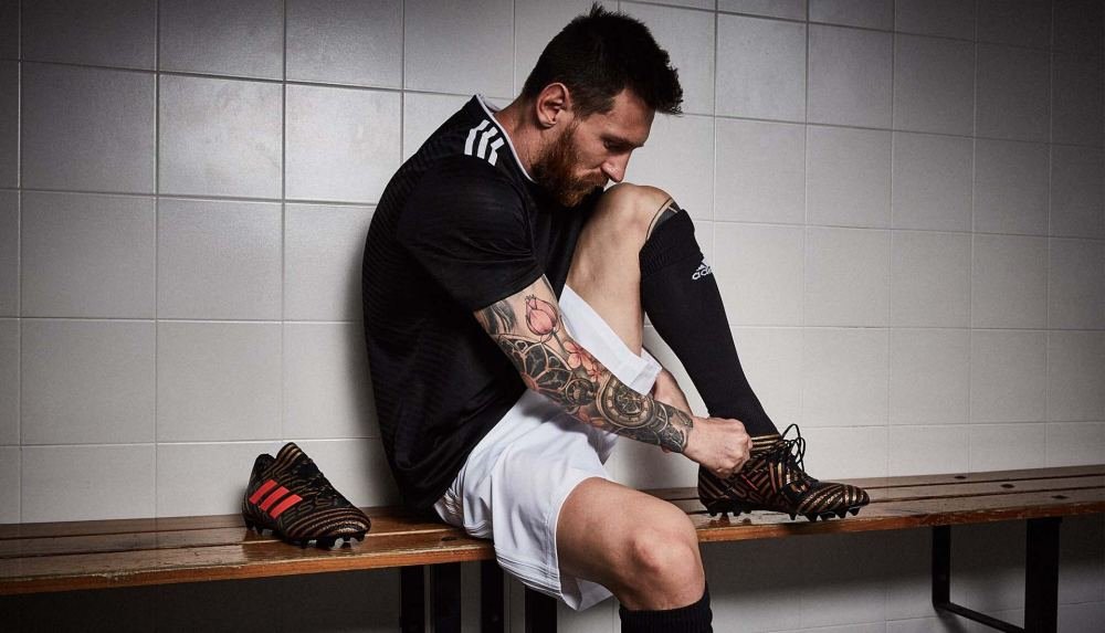 Signature Squad | Which Players Are Wearing Signature Boots this Season? - featured image