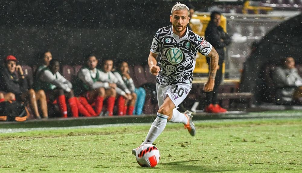 SoccerBible's Top 20 Shirts Of 2022 - featured image