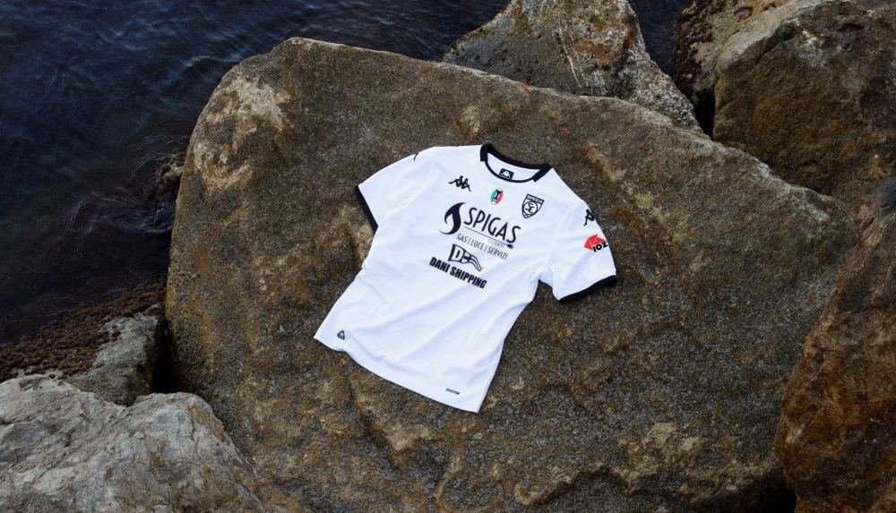 Spezia Calcio 25/26 Home Shirt By Kappa – A Silent Beauty Born In Volastra - featured image