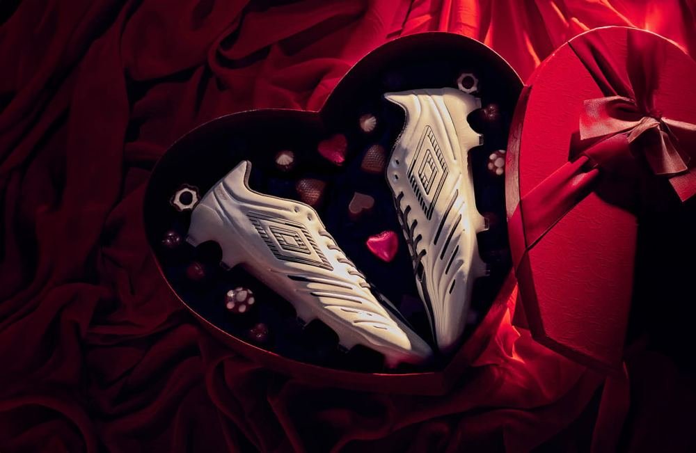 The New Tocco VI Headlines Umbro's 'The 5 Stages of Obsession' Campaign - featured image