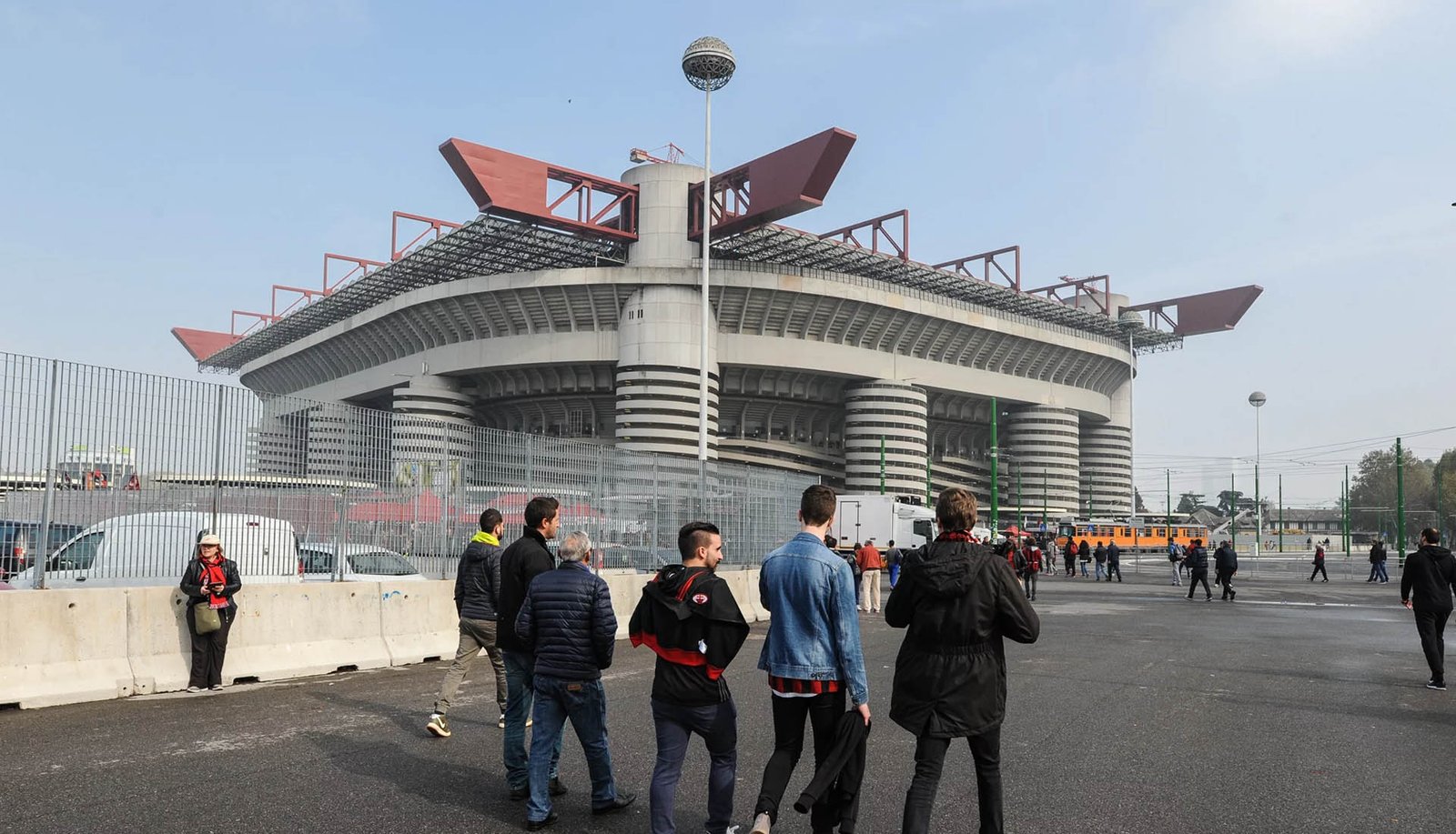 The Perimeter | AC Milan by Przemek Niciejewski - featured image