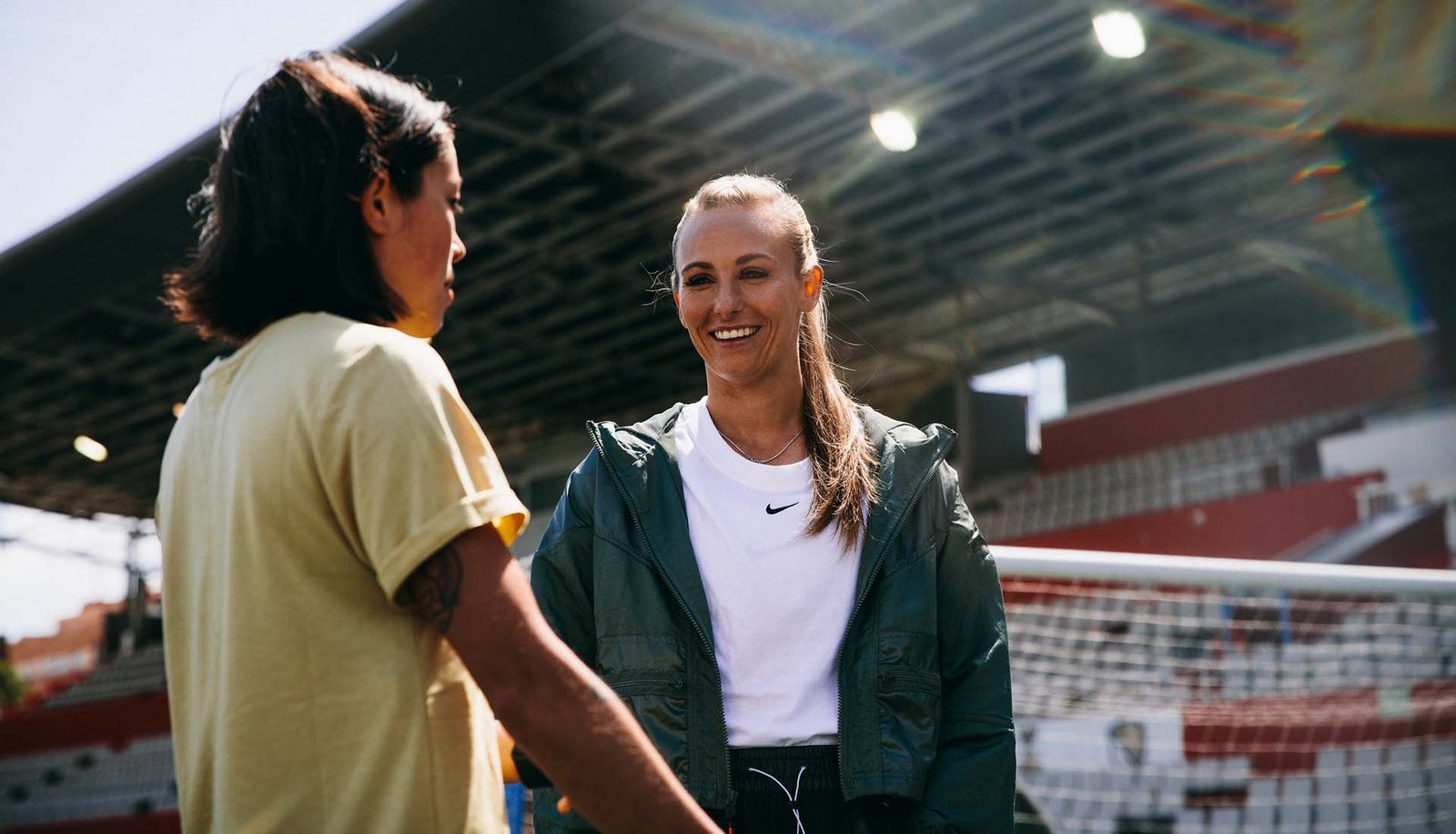 Toni Duggan Talks Barcelona Life & World Cup Expectations - featured image