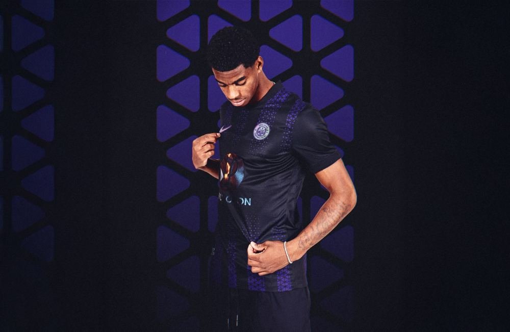 Toulouse Reveal & Debut Iridescent 25/26 Third Shirt Design From Nike - featured image